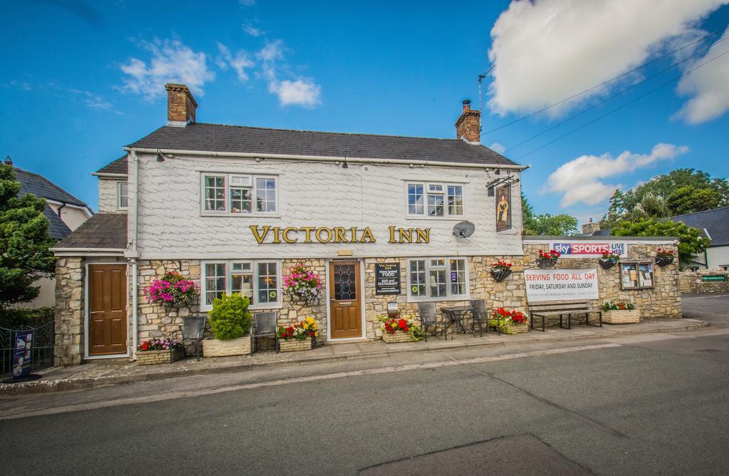 Victoria 4* Cowbridge